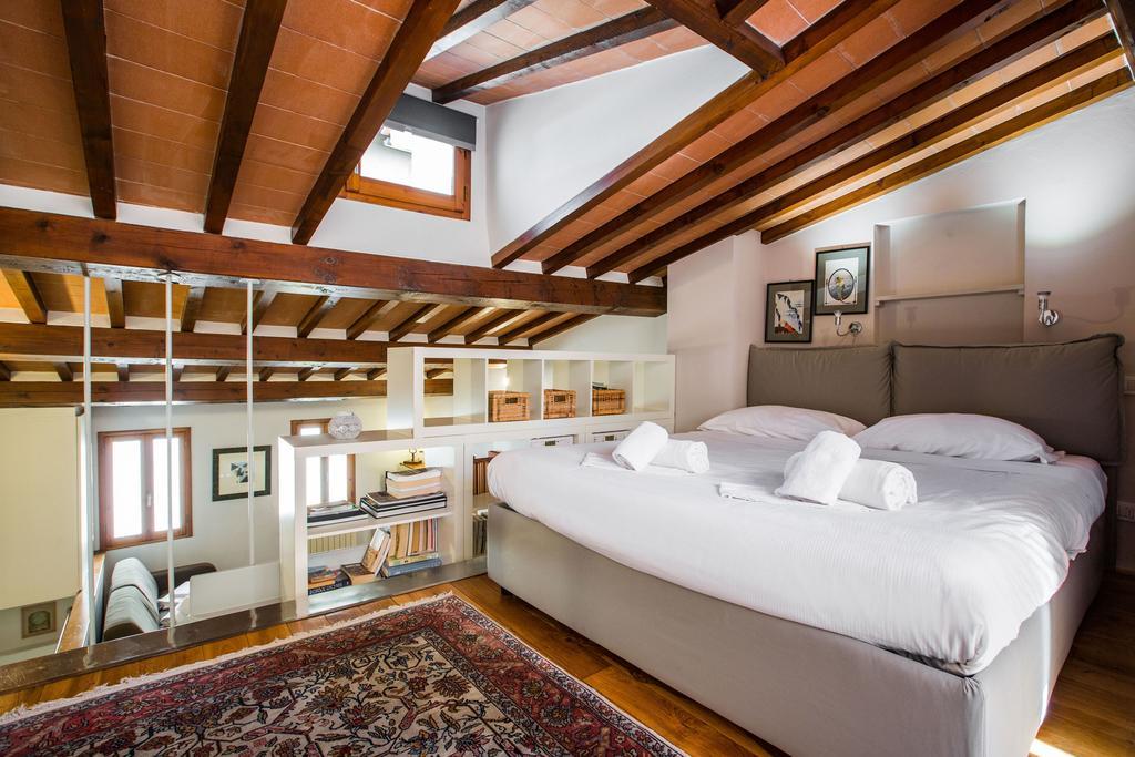 Appartement Bohémienne Penthouse à Florence Extérieur photo