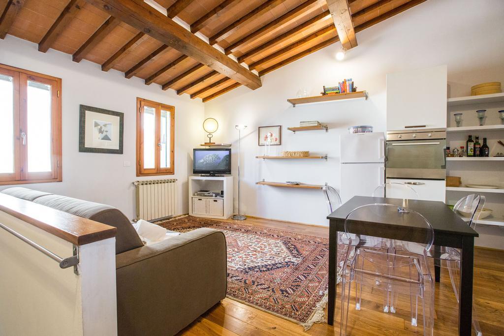 Appartement Bohémienne Penthouse à Florence Extérieur photo