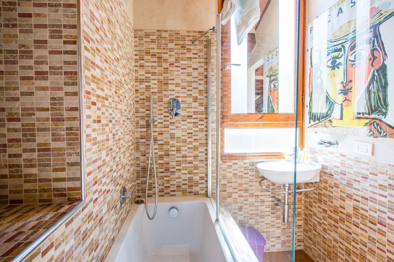 Appartement Bohémienne Penthouse à Florence Extérieur photo